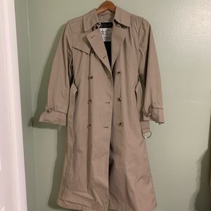 VINTAGE London Fog Rain Coat